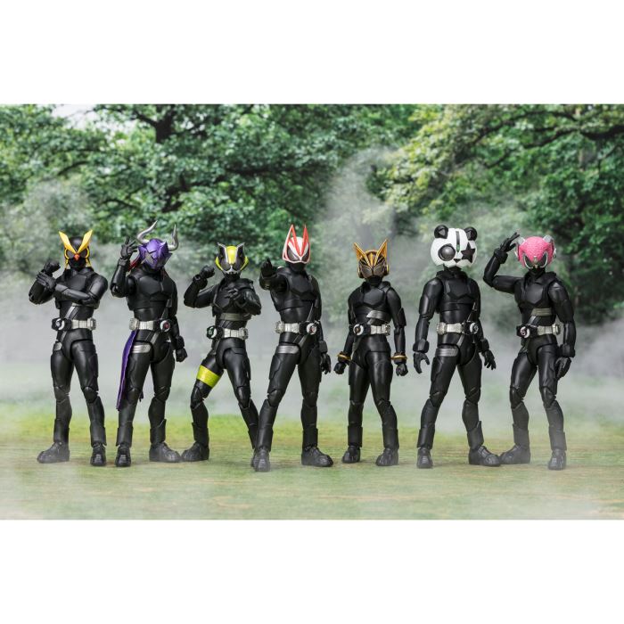 SHFiguarts Kamen Rider Nago Entry Raise Form & Entry Raise Set