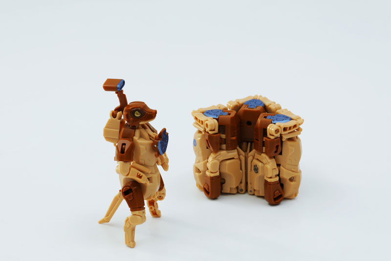 BEASTBOX BB-48 DESERT ASSAULT SQUAD Ver. with bonus parts