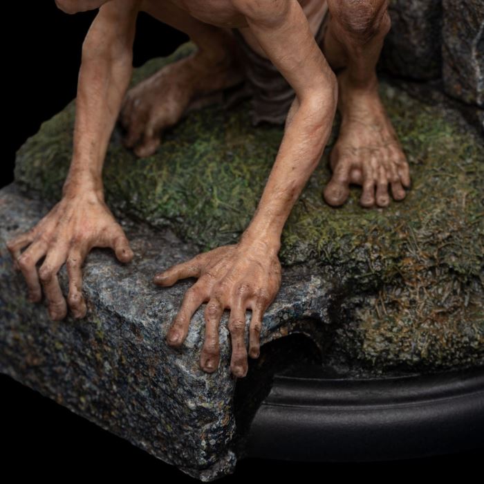 GOLLUM, GUIDE TO MORDOR