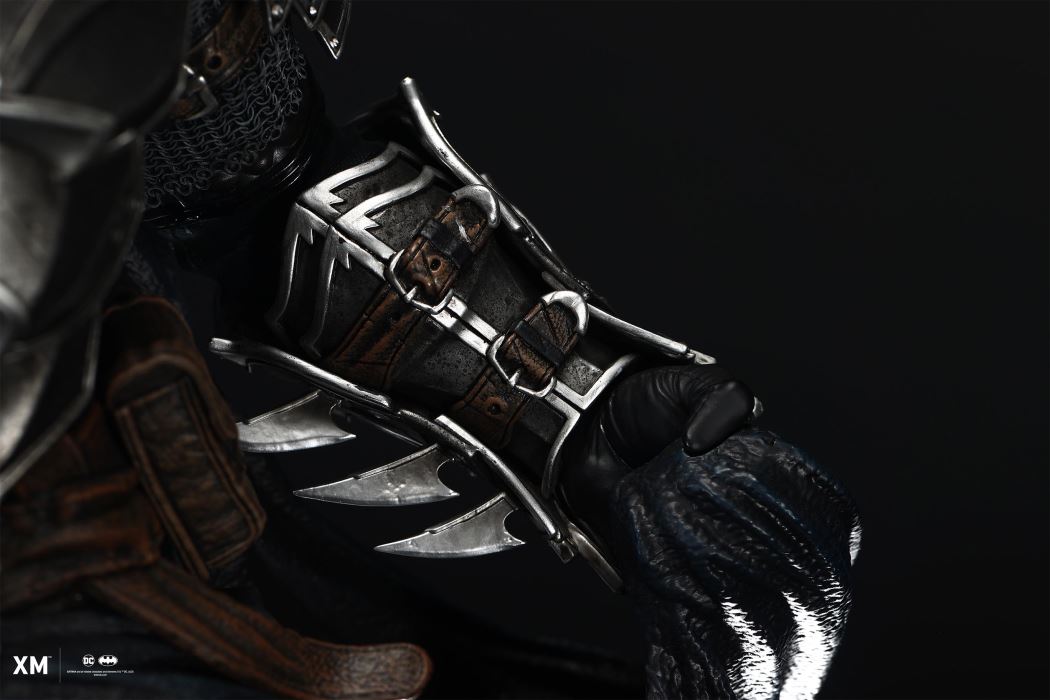 Bruce Wayne (Dark Knights of Steel) 1/4