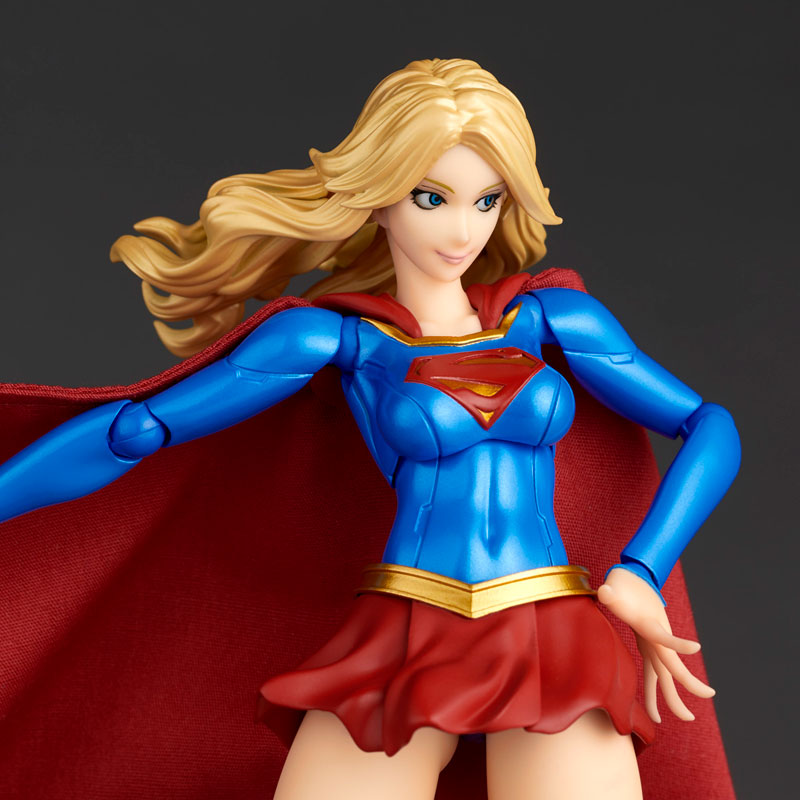 Revoltech Amazing Yamaguchi Supergirl