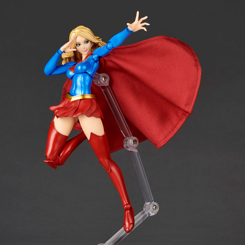 Revoltech Amazing Yamaguchi Supergirl