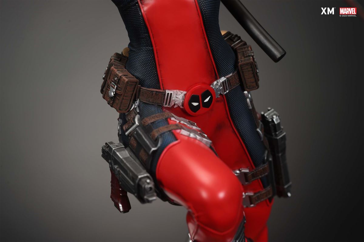 Lady Deadpool 1/4