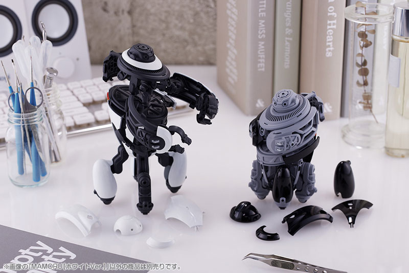MARUTTOYS MAMORU [ Black / White ] 1/12