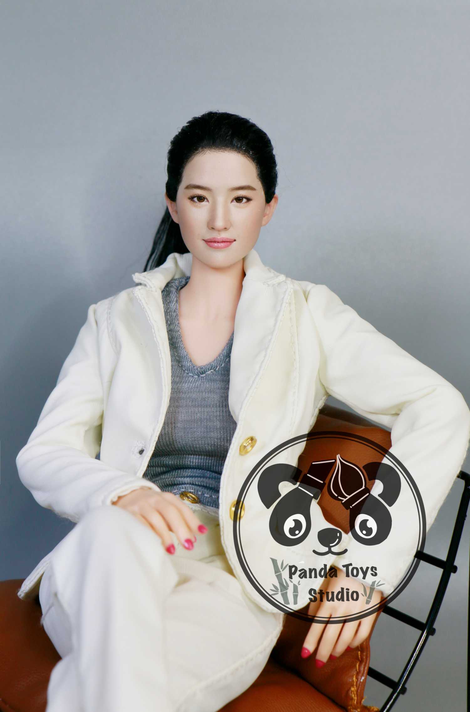 Liu Yifei head carving 1/6