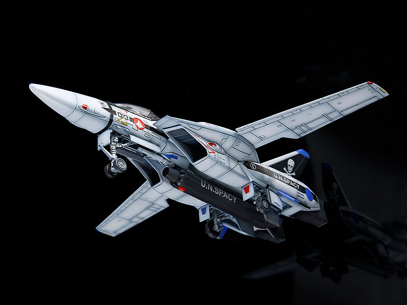 PLAMAX Macross: Do You Remember Love? 1/72 VF-1A/S Fighter Valkyrie (Maximilian Jenius / Hayao Kakizaki)