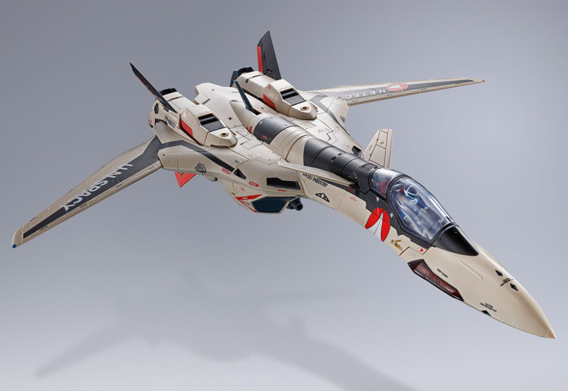 DX Chogokin YF-19 Excalibur (Isamu Dyson machine)