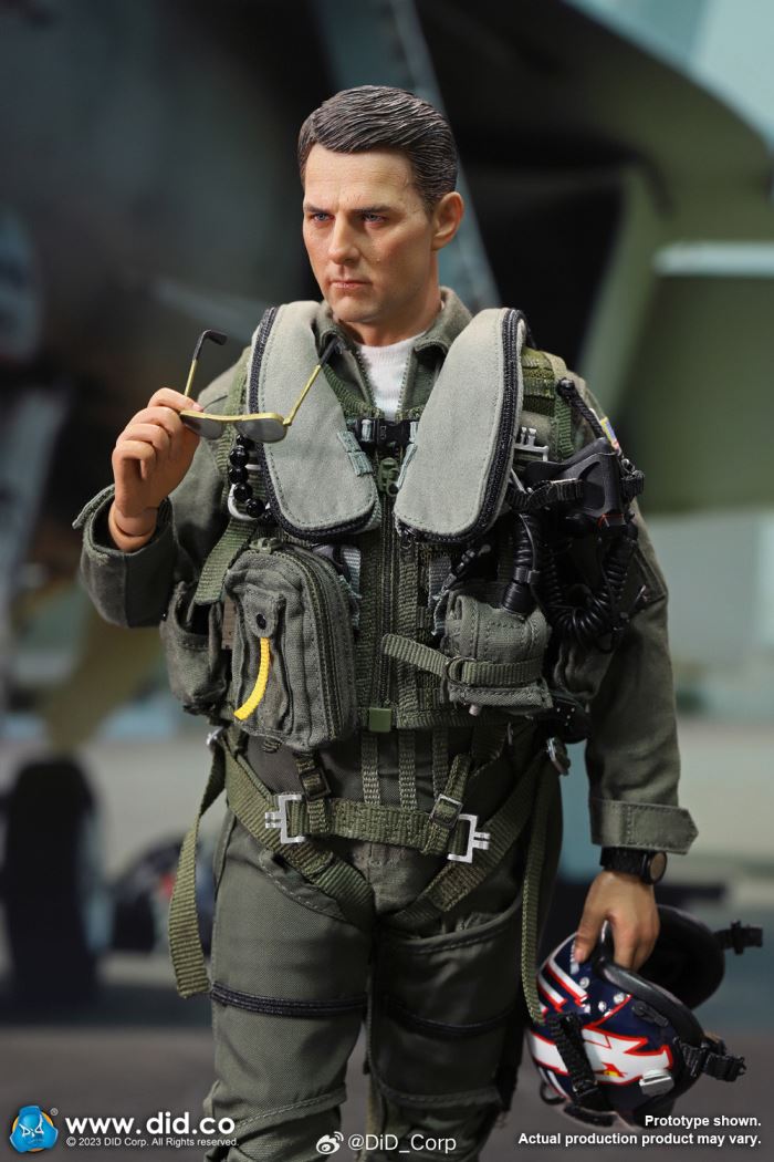US Navy Fighter Weapons School Instructor and F/A-18E Pilot-Captain Mitchell 1/6