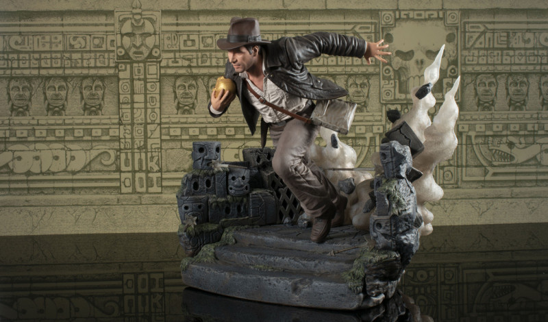 Raiders of the Lost Ark Gallery Indiana Jones Deluxe Figure Diorama