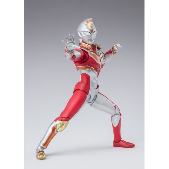 SHFiguarts Ultraman Decker Strong Type