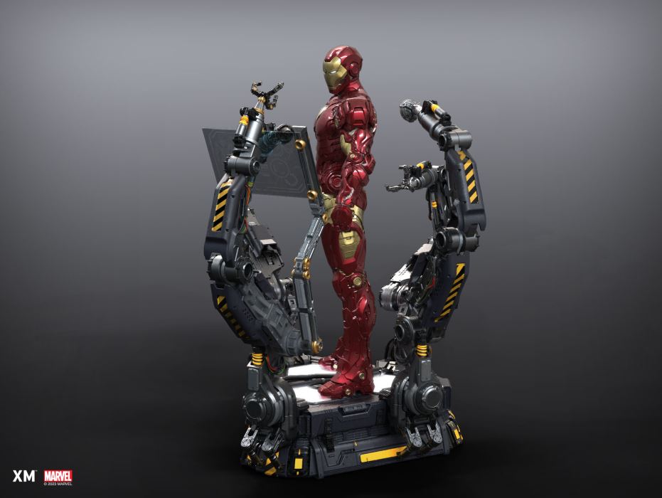 Iron Man (Suit Up) Ver B 1/4 Scale