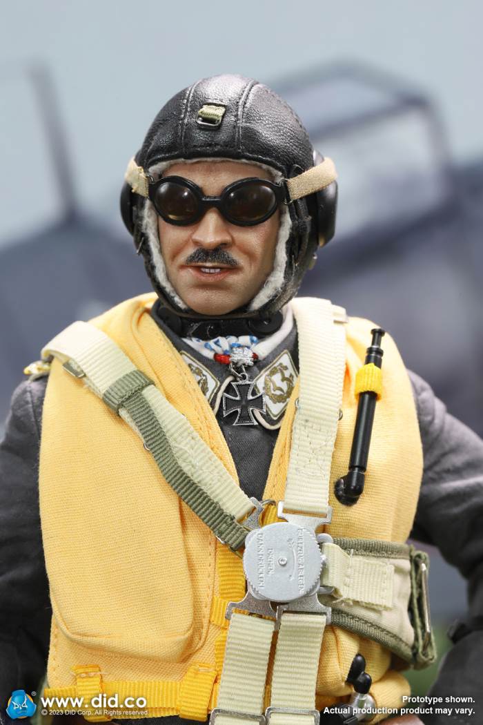 World War II German ace pilot - Garland 1/6