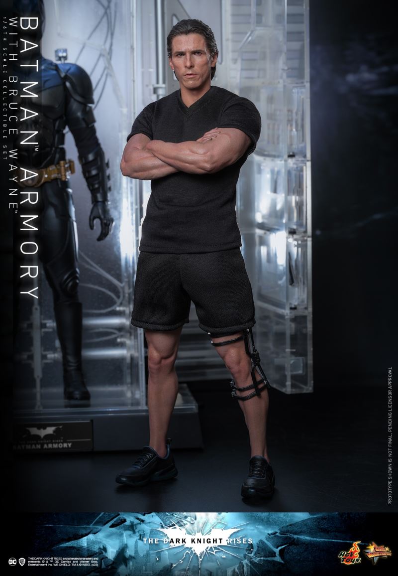 Batman: The Dark Knight Rises - Batman Armory & Bruce Wayne Set 1/6