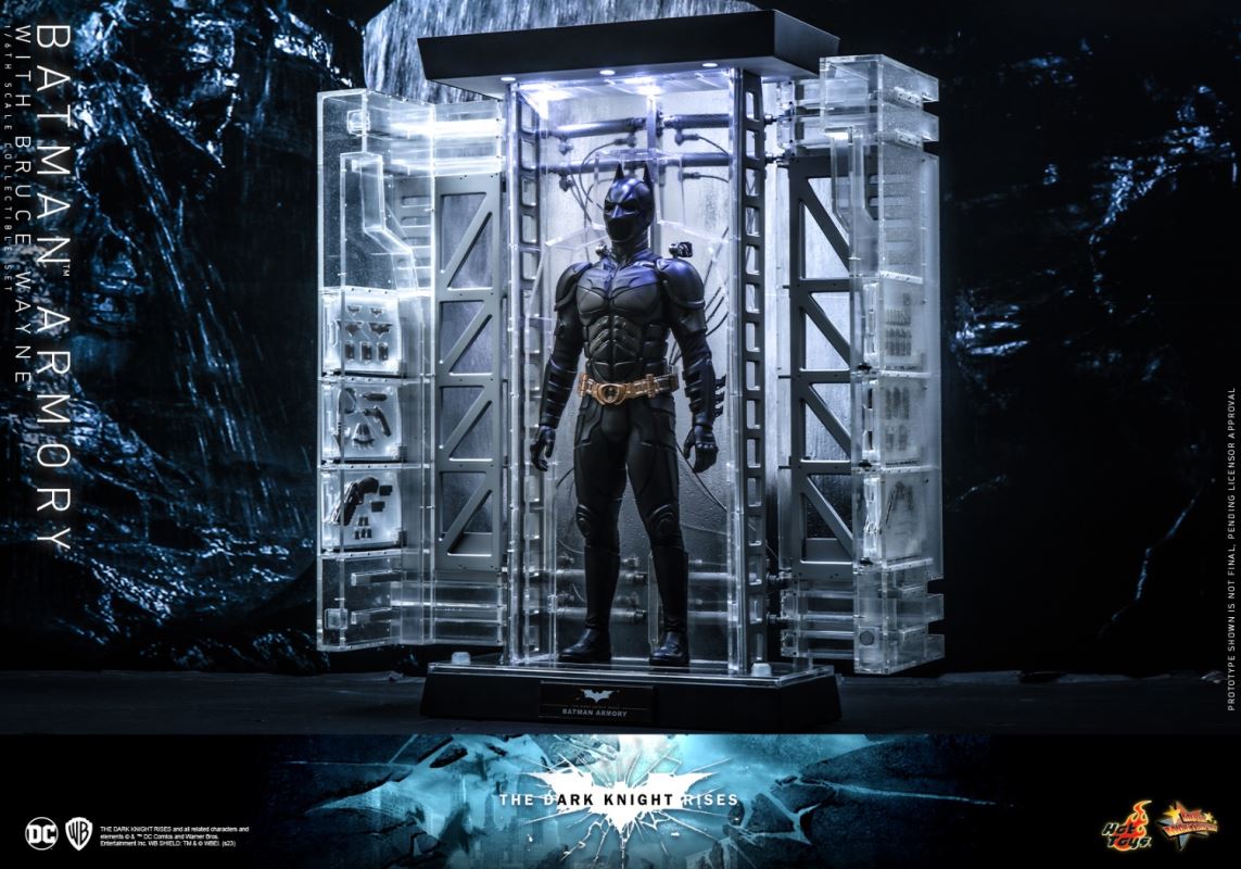 Batman: The Dark Knight Rises - Batman Armory & Bruce Wayne Set 1/6