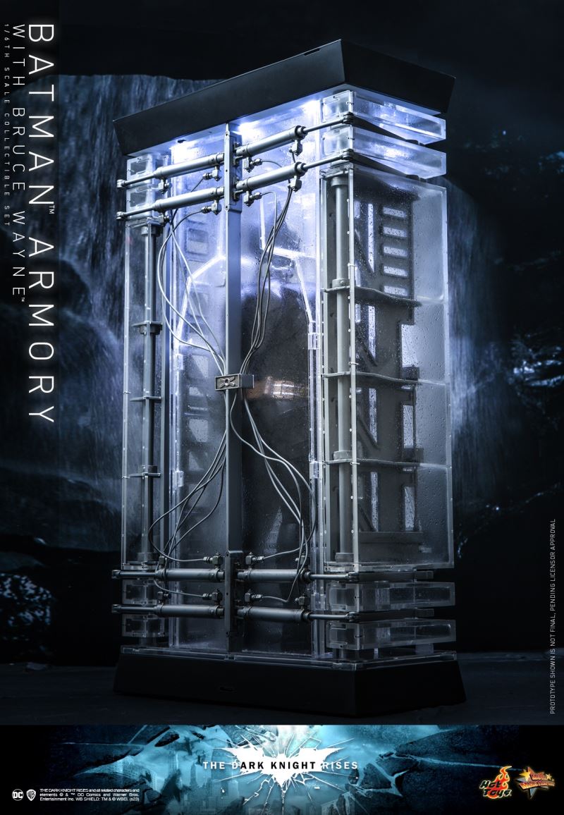 Batman: The Dark Knight Rises - Batman Armory & Bruce Wayne Set 1/6