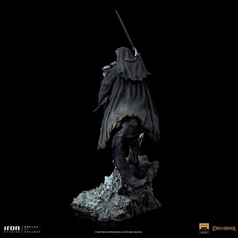 The Lord of the Rings - NAZGUL ON HORSE DELUXE