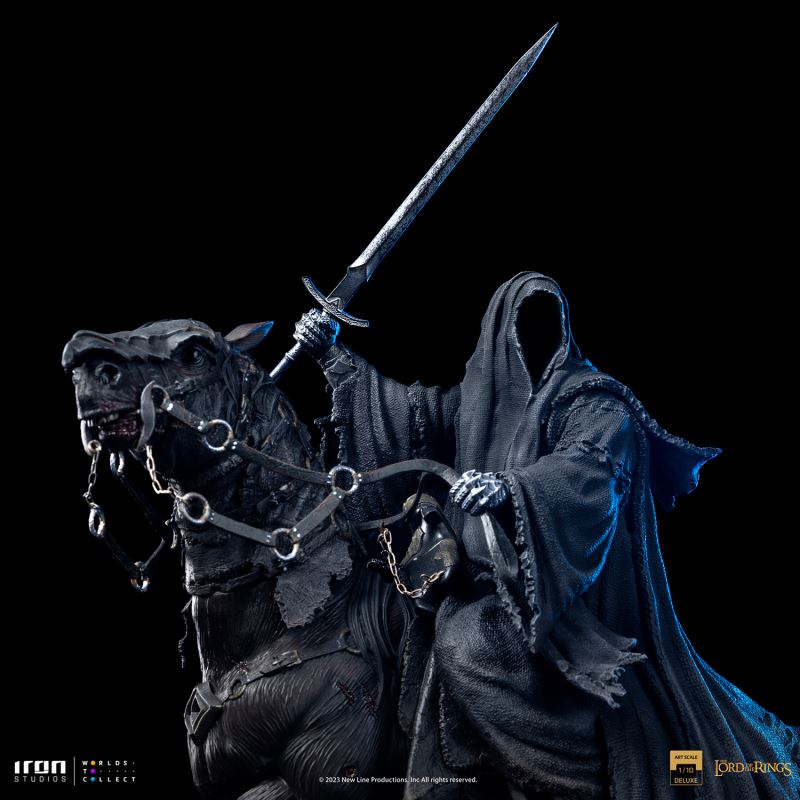The Lord of the Rings - NAZGUL ON HORSE DELUXE