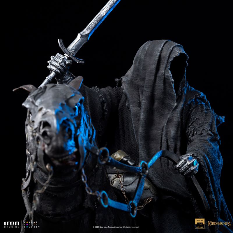 The Lord of the Rings - NAZGUL ON HORSE DELUXE