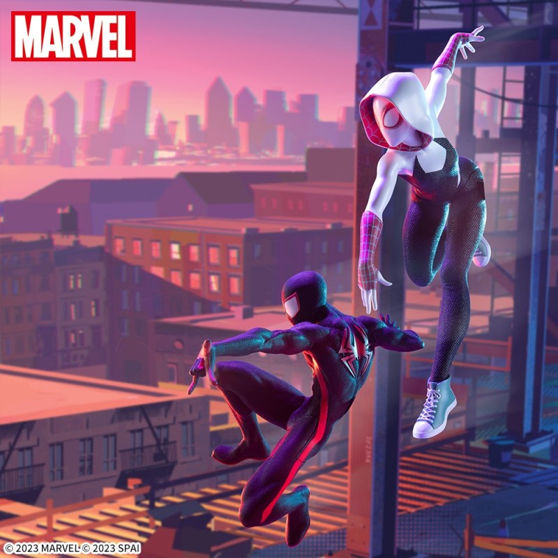 SPIDER-MAN: ACROSS THE SPIDER-VERSE Luminasta Spider-Man & Spider-Gwen