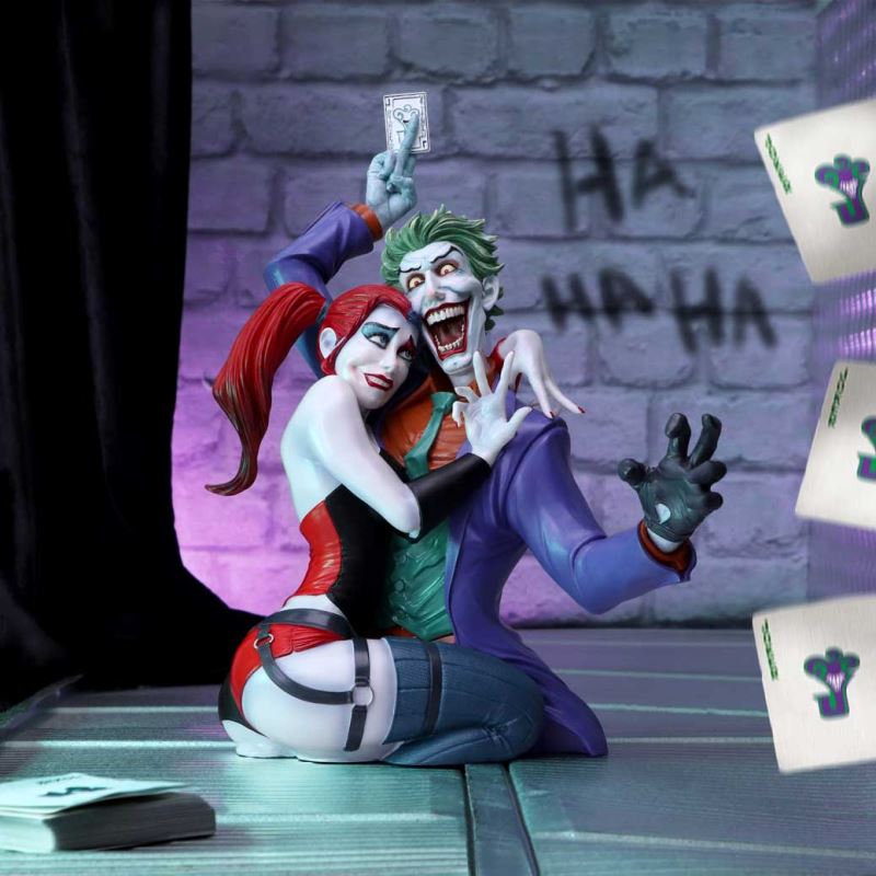 THE JOKER AND HARLEY QUINN