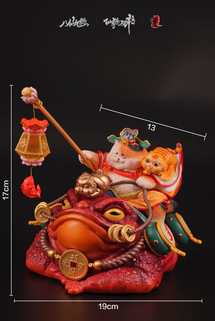 God of Wealth Cat with Multi-billion Statue