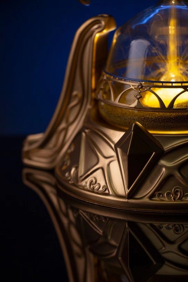 Zhonya's Hourglass - League of Legends