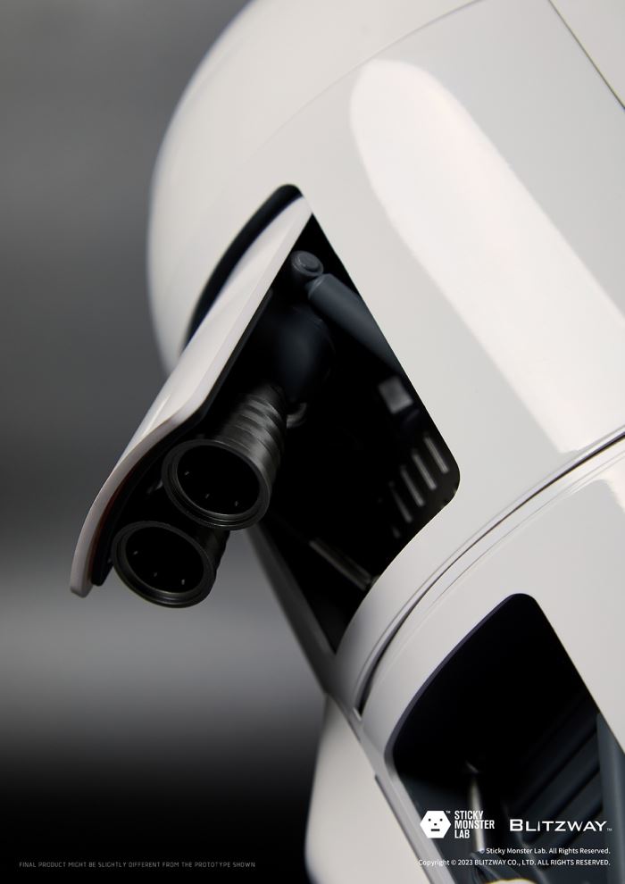 SML WARS 002 Escape Pod (Sticky Monster Lab)