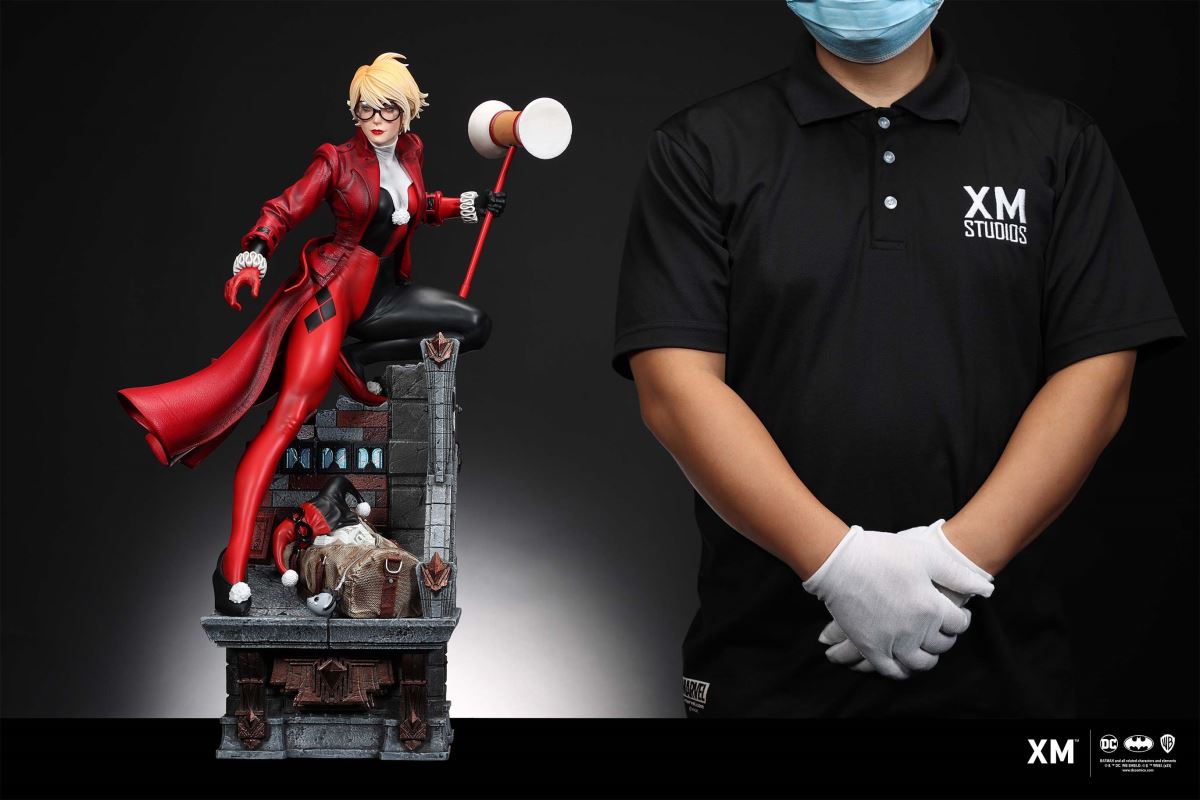 Harley Quinn (Batman: White Knight) - Regular Version 1/4