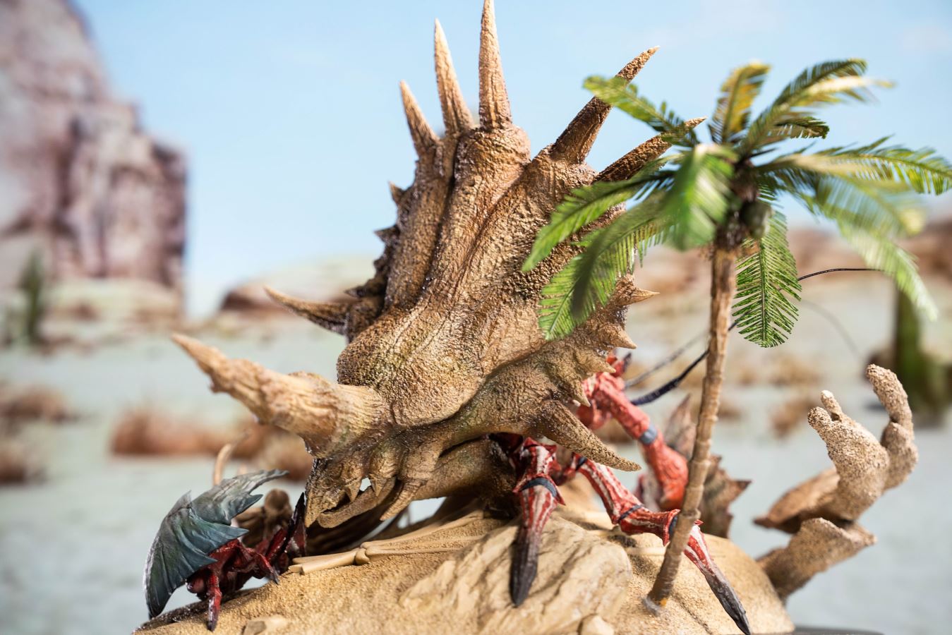 Daimyo Hermitaur & Plum Daimyo Hermitaur - Monster Hunter