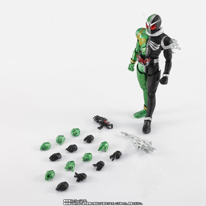 S.H.Figuarts (SHINKOCCHOU SEIHOU) KAMEN RIDER DOUBLE CYCLONE SKULL 