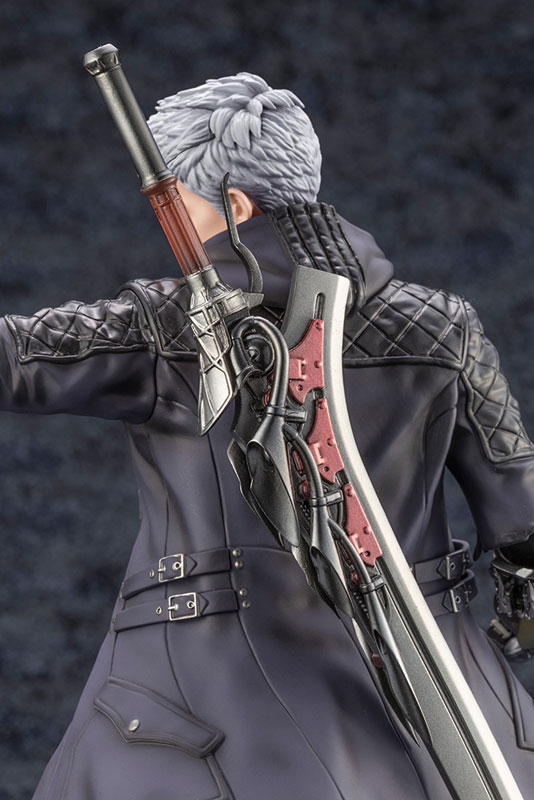 ARTFX J Devil May Cry 5 Nero 1/8