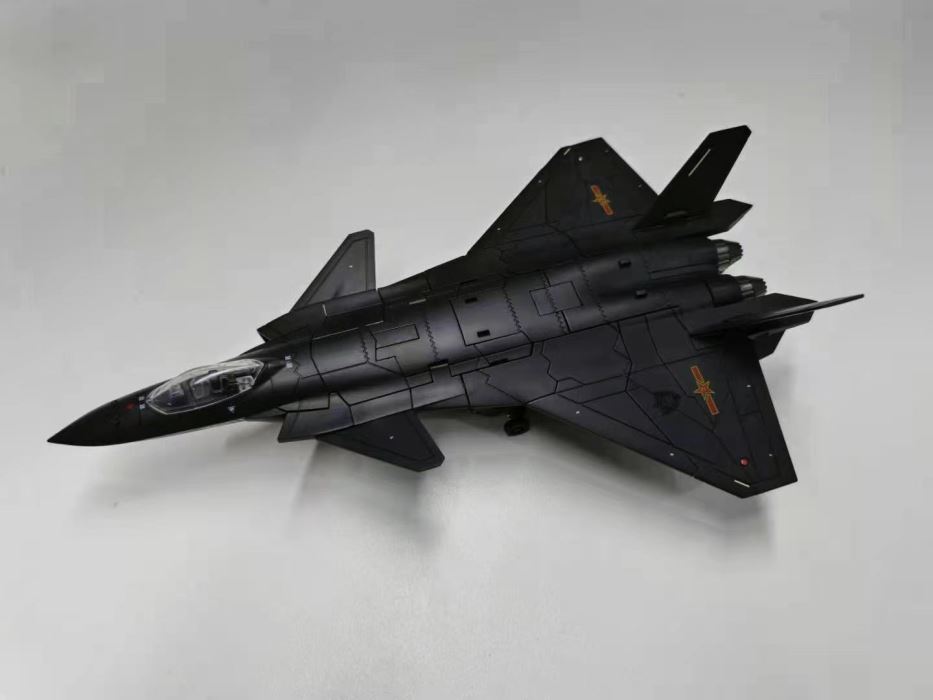 J-20 Black Gold Black Flash Alloy Transformation Fighter