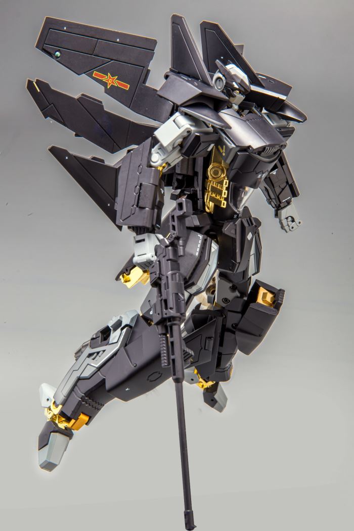 J-20 Black Gold Black Flash Alloy Transformation Fighter