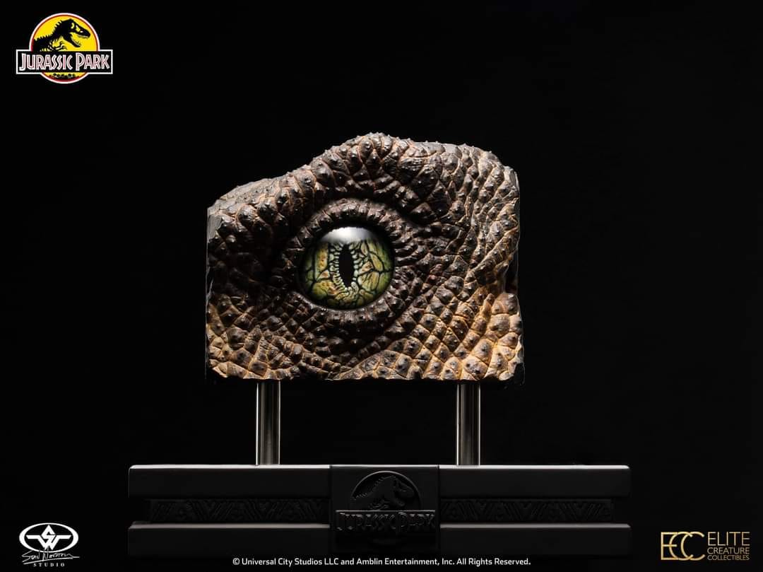 Velociraptor Eye Prop Replica - Jurassic Park
