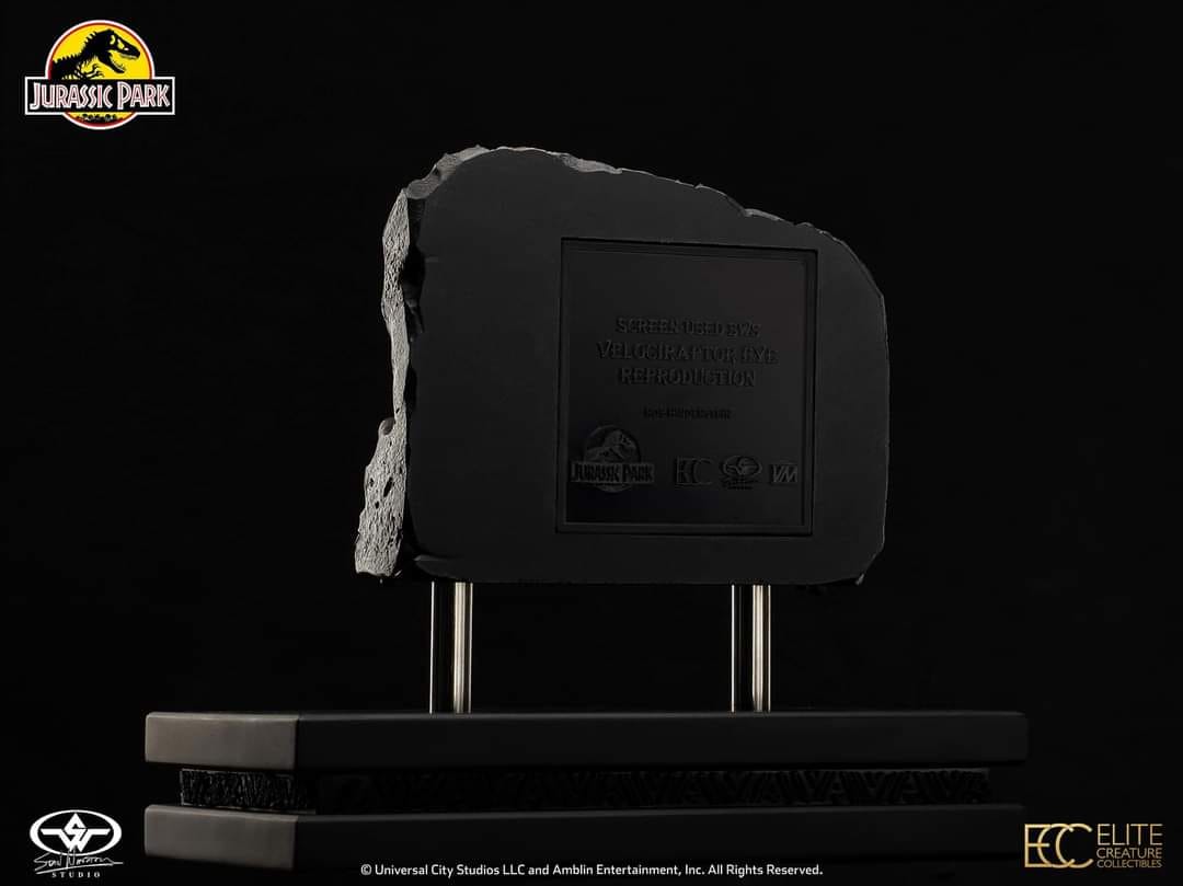 Velociraptor Eye Prop Replica - Jurassic Park