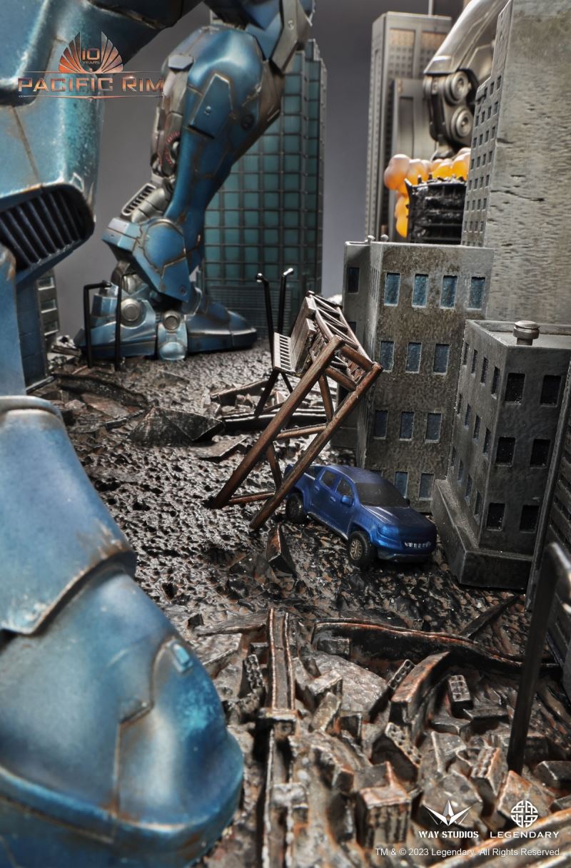 Gipsy Avenger VS Obsidian Fury - Pacific Rim