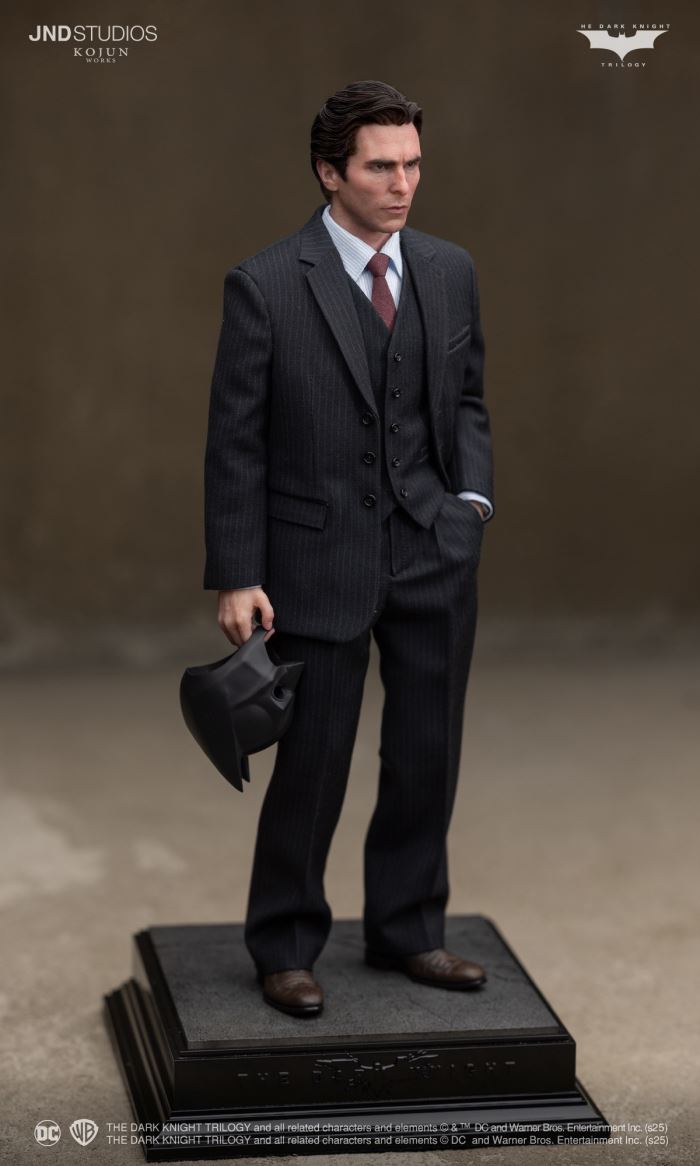 Batman - Bruce Wayne : The Dark Knight 1/6