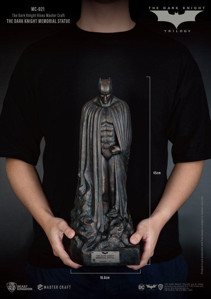 BATMAN: THE DARK KNIGHT MEMORIAL STATUE