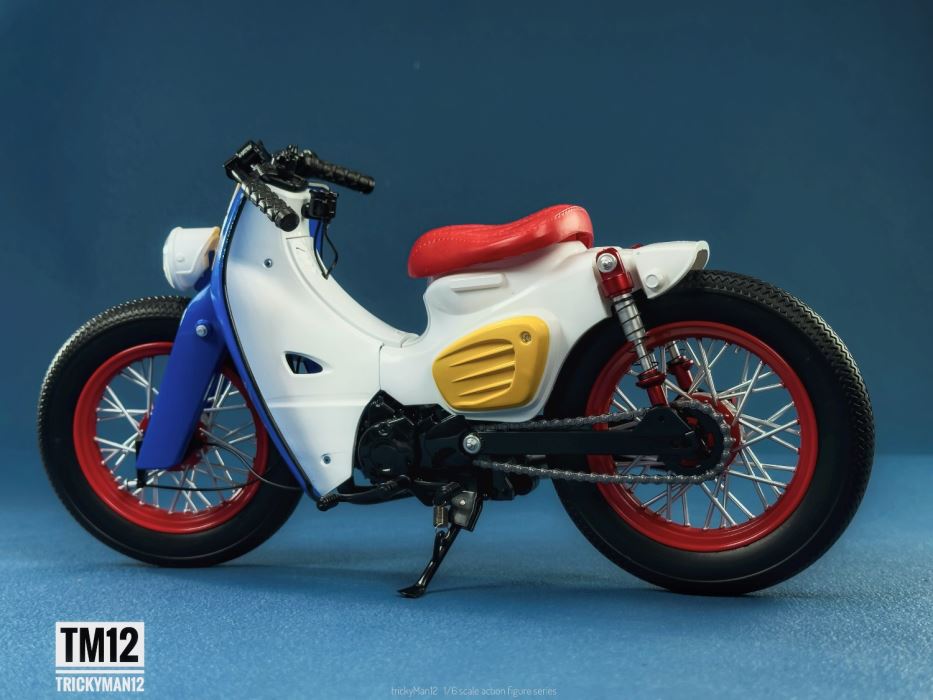 SUPER CUB Retro Motorcycle 1/6