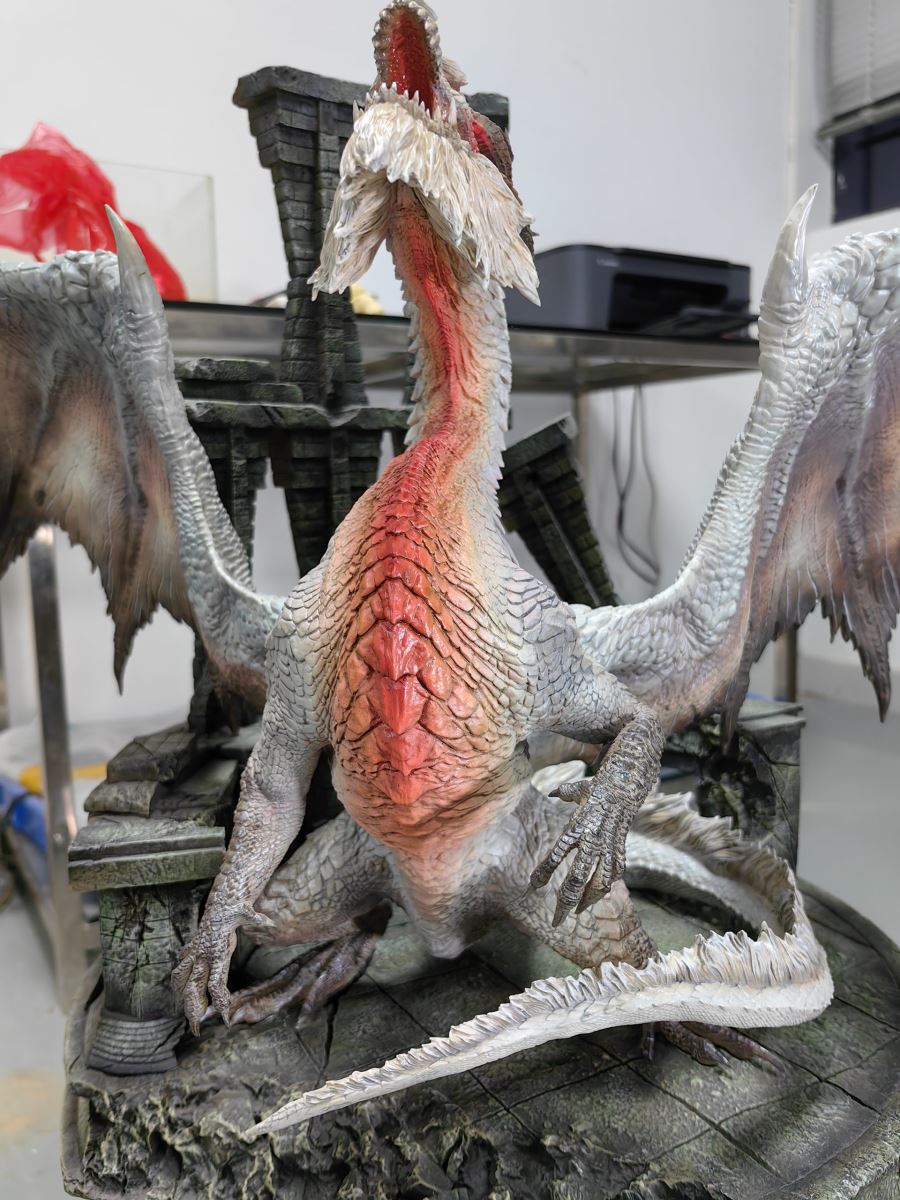 Warth White Fatalis - Monster Hunter