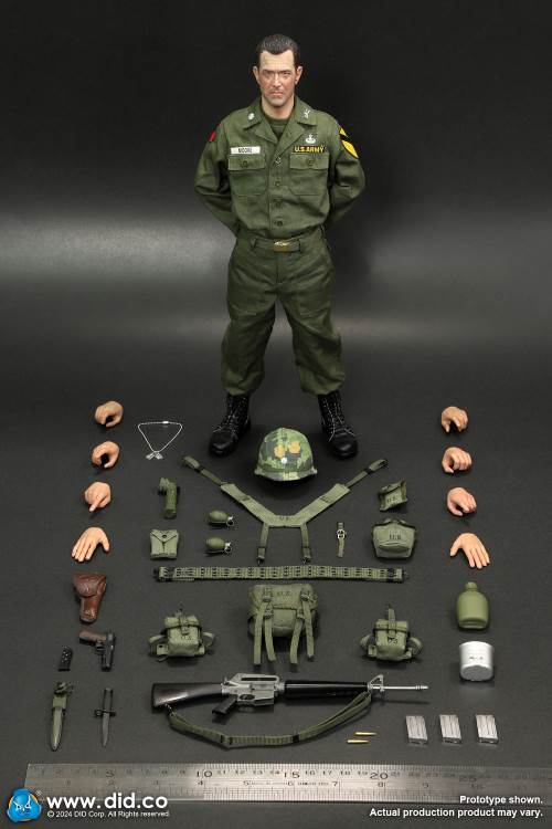 Vietnam War - US Army Lieutenant Colonel Moore 1/6