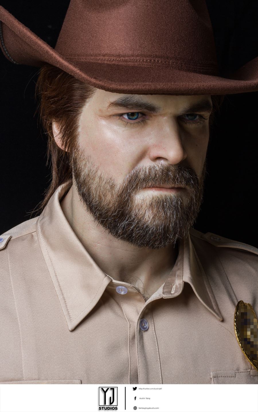 Hopper Bust - Stranger Things 1/1