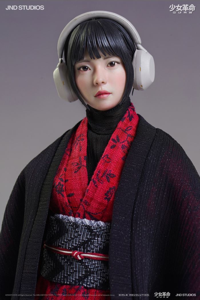 YUI (Basic) of Girls’ Revolution 1/6