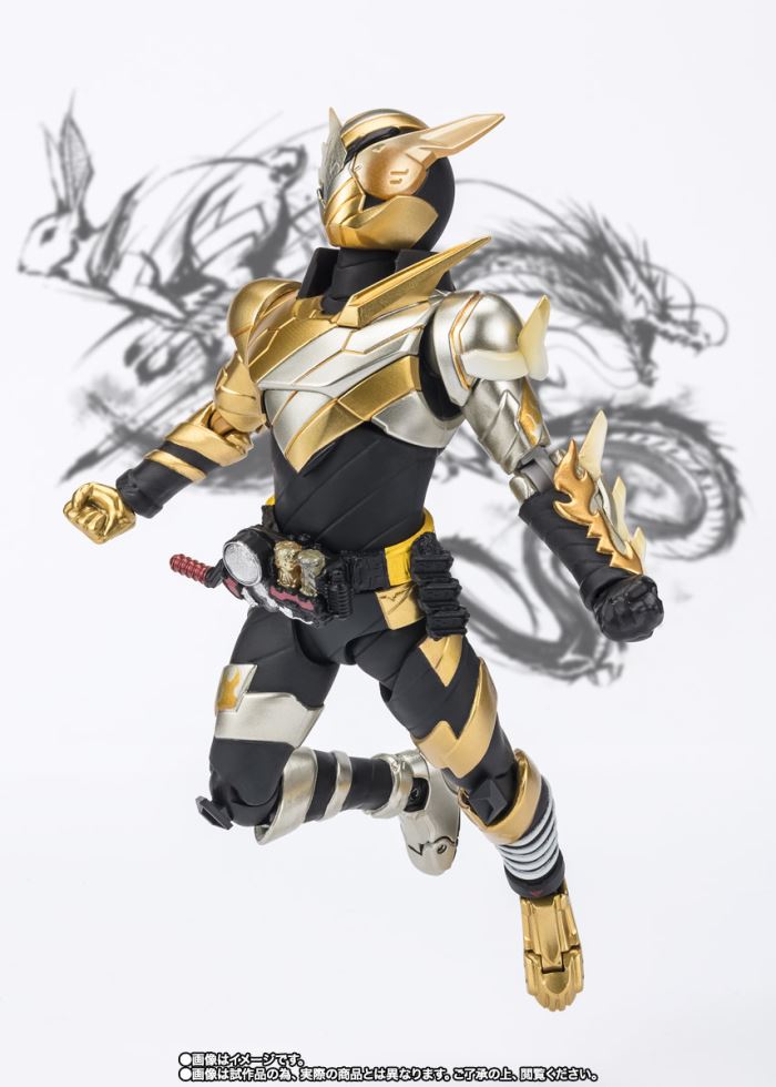 SHFiguarts Kamen Rider BUILD (Rabbit to Dragon Form) NEW YEAR EDITION