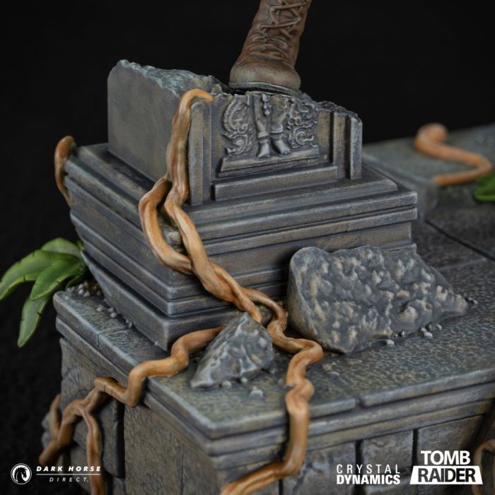 TOMB RAIDER: Lara Croft