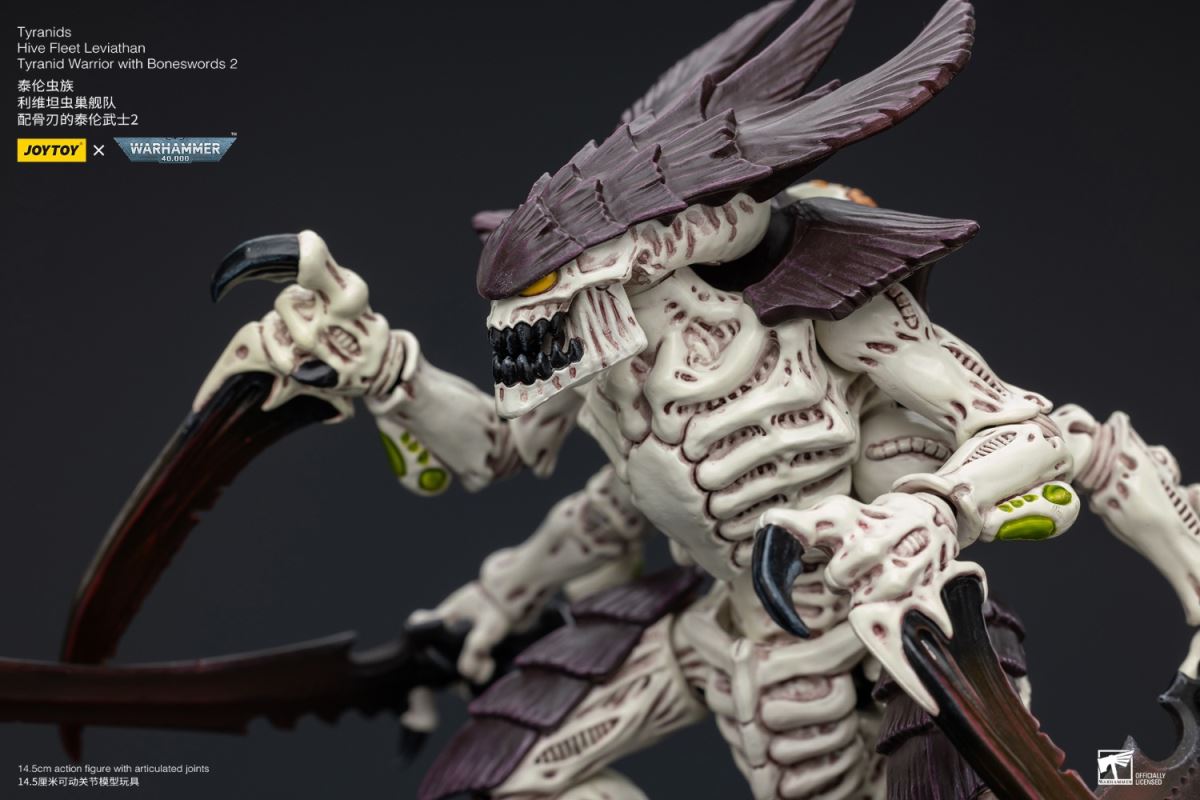 Warhammer 40k - Leviathan Hive Fleet Tyranid Warrior/Iron Hands Captain/Ultramarines Captain 1/18