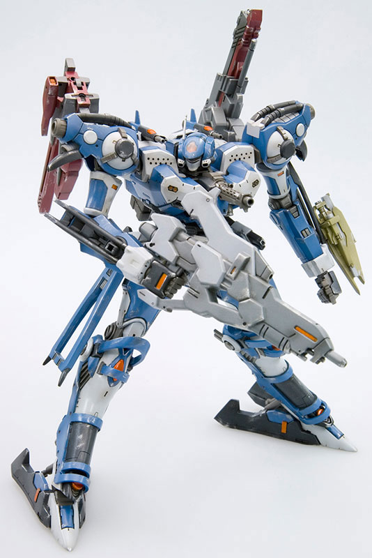 V.I. Series Armored Core Crest CR-C89E Oracle Ver. 1/72