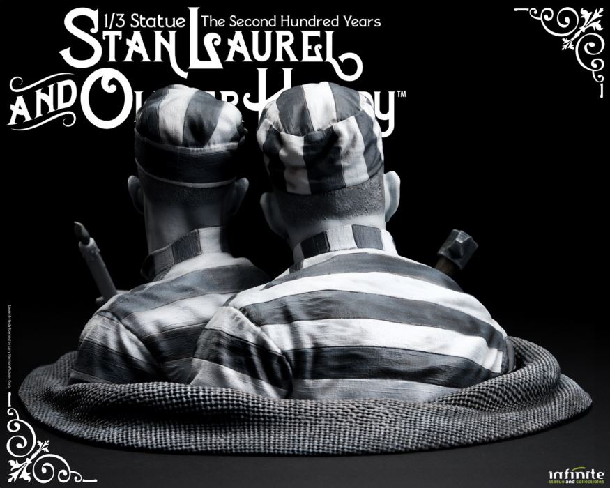 STAN LAUREL & OLIVER HARDY 1/3