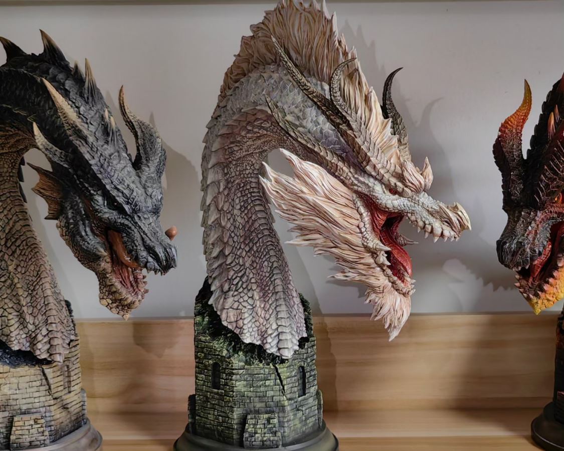 White Fatalis Head Sculpture - Monster Hunter