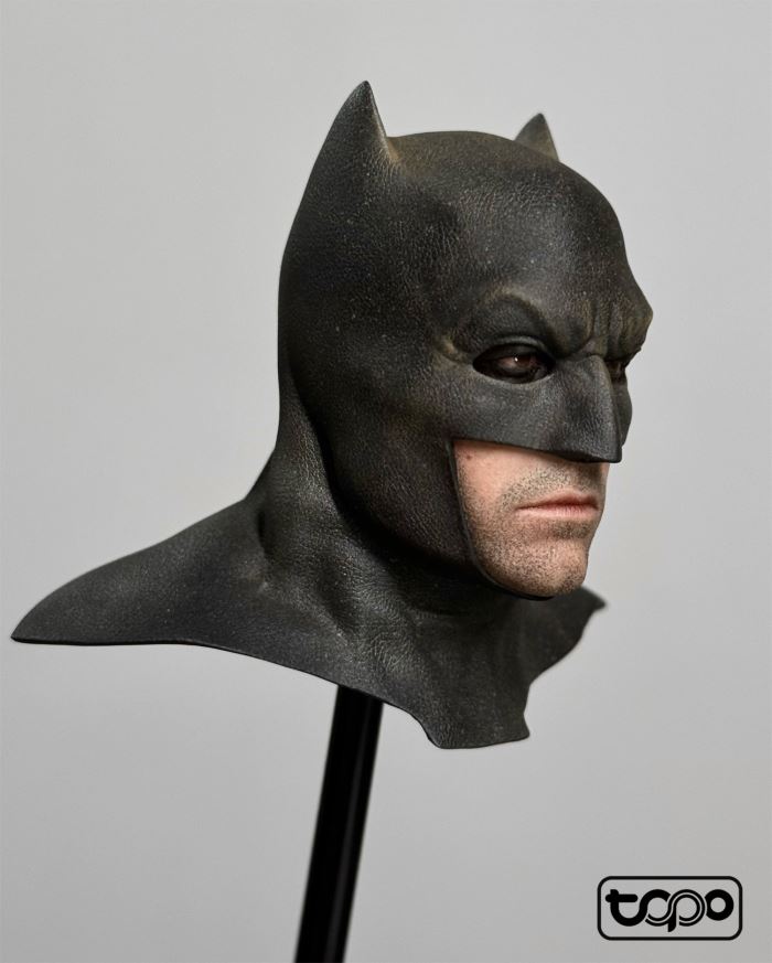 Desert Batman BVS Light Armor Head Sculpture